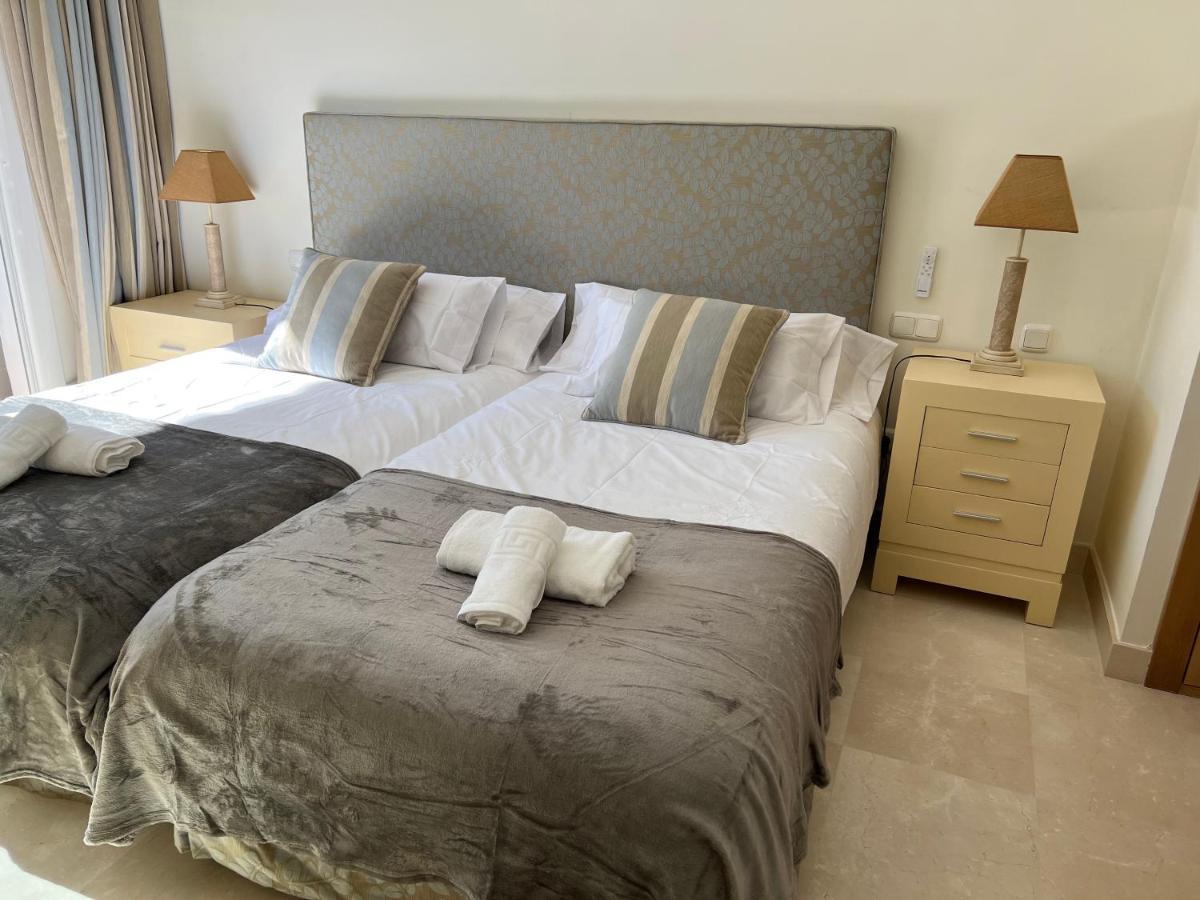 Alcazaba Beach Estepona Ngoại thất bức ảnh