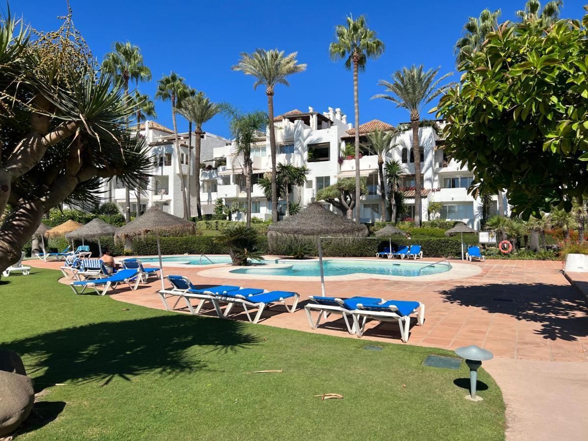 Alcazaba Beach Estepona Ngoại thất bức ảnh