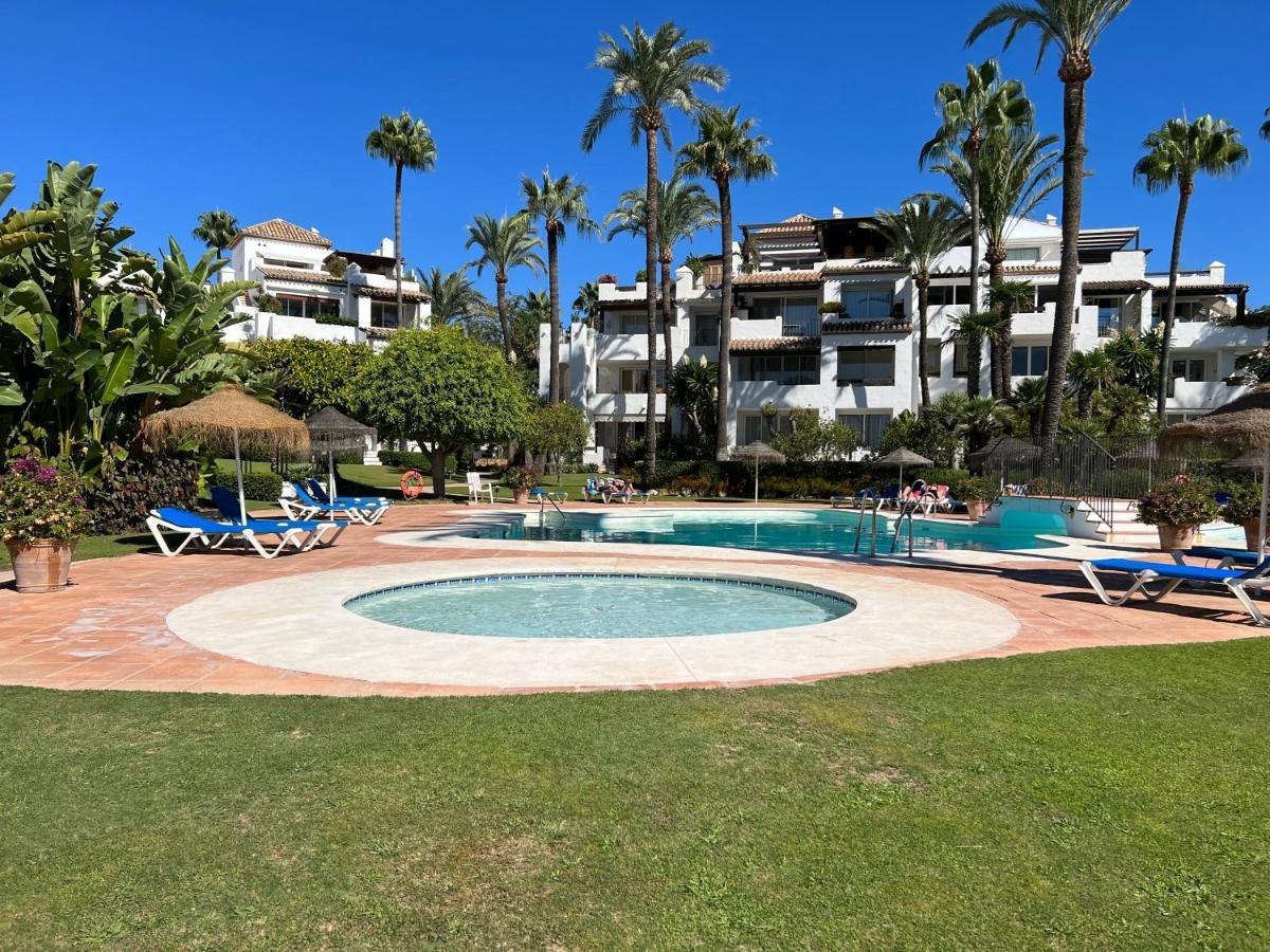 Alcazaba Beach Estepona Ngoại thất bức ảnh