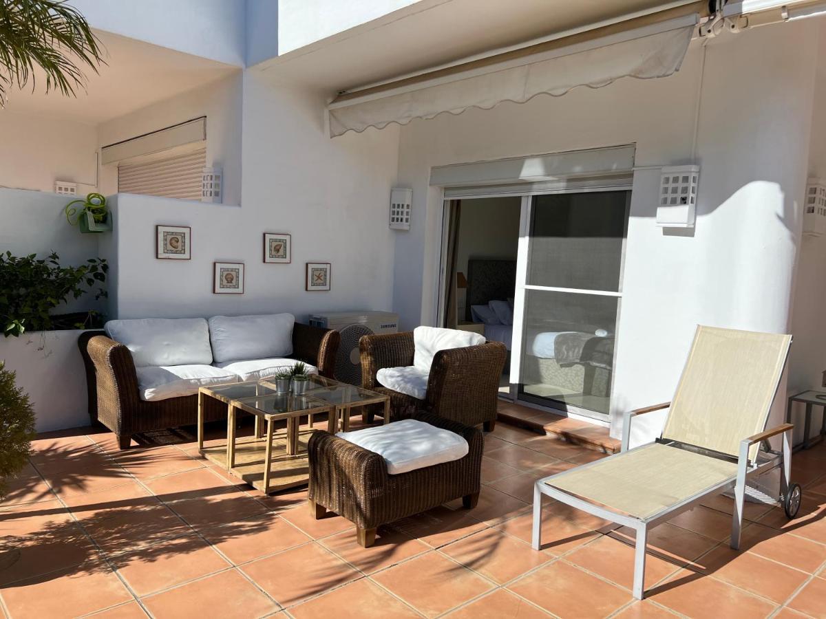 Alcazaba Beach Estepona Ngoại thất bức ảnh