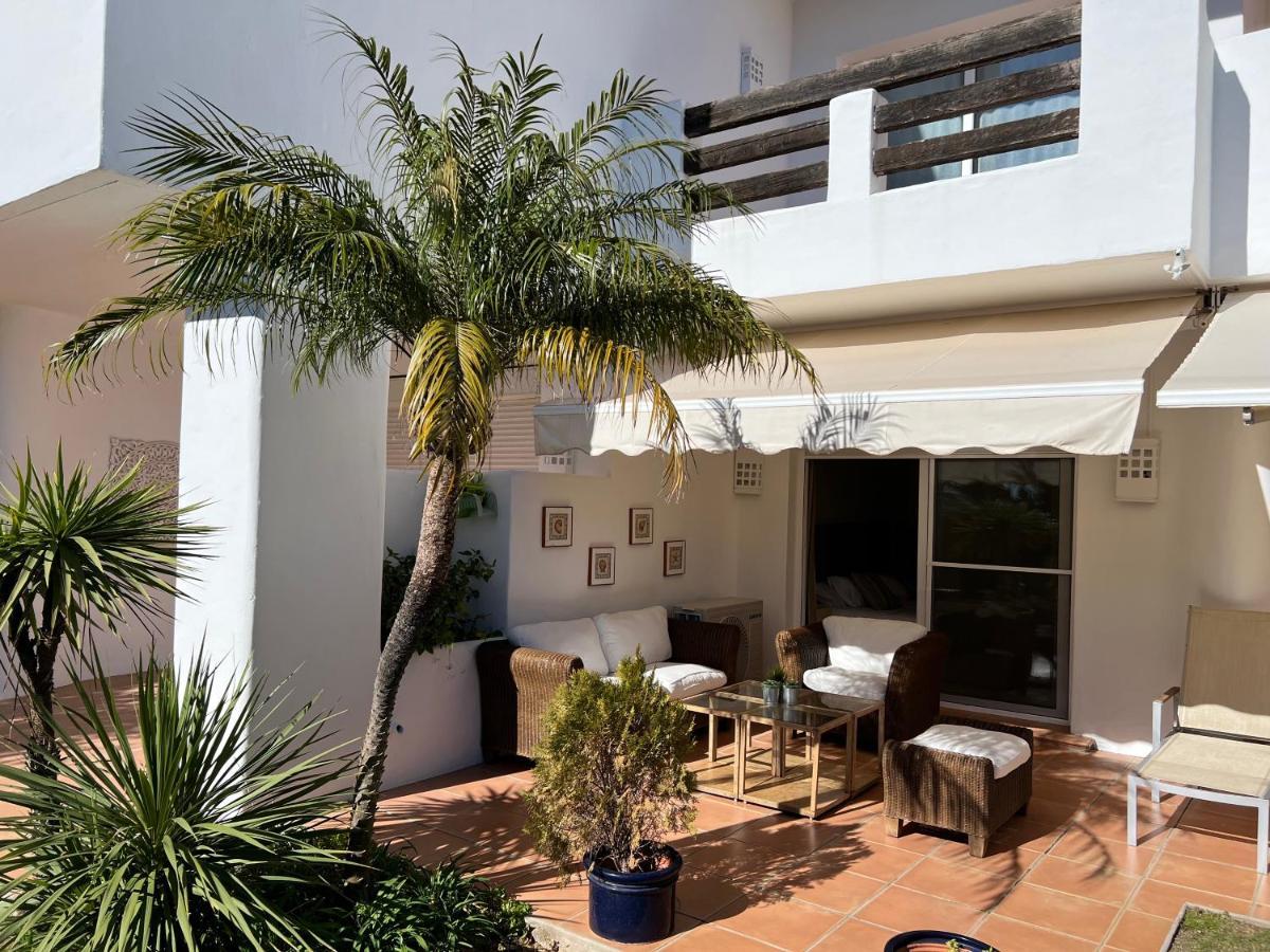 Alcazaba Beach Estepona Ngoại thất bức ảnh